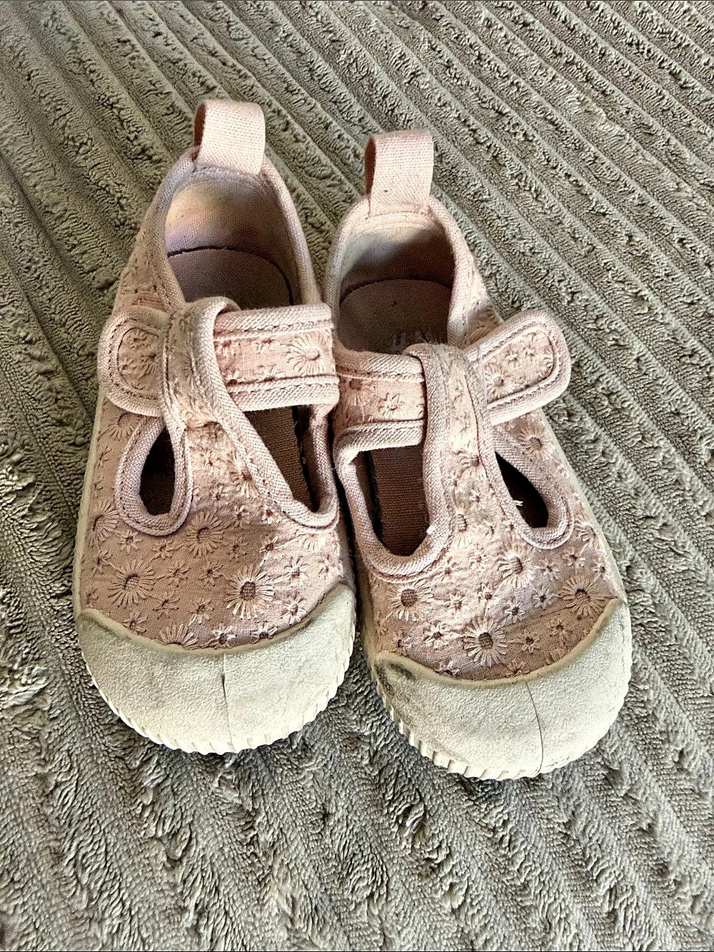 H & M Floral Pink Sneakers